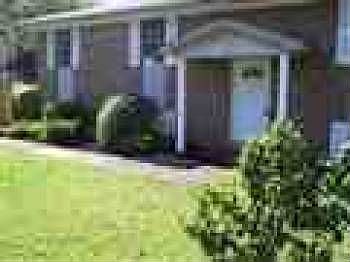 2nd image of 1712 Twin Brook Dr SW
