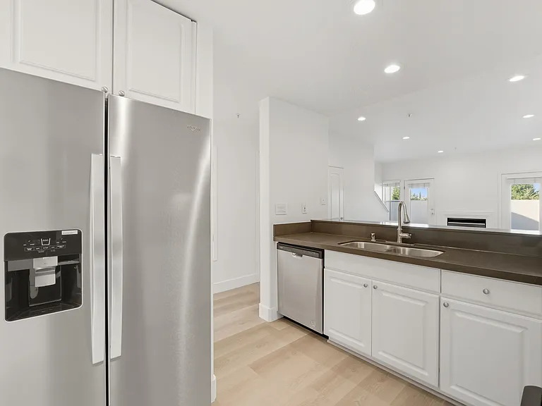 Stevens Creek Villas — Photo 24