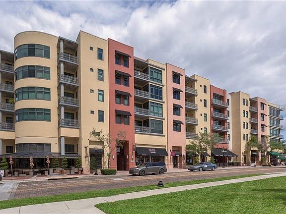 3rd image of 10 N Summerlin Ave Unit 4