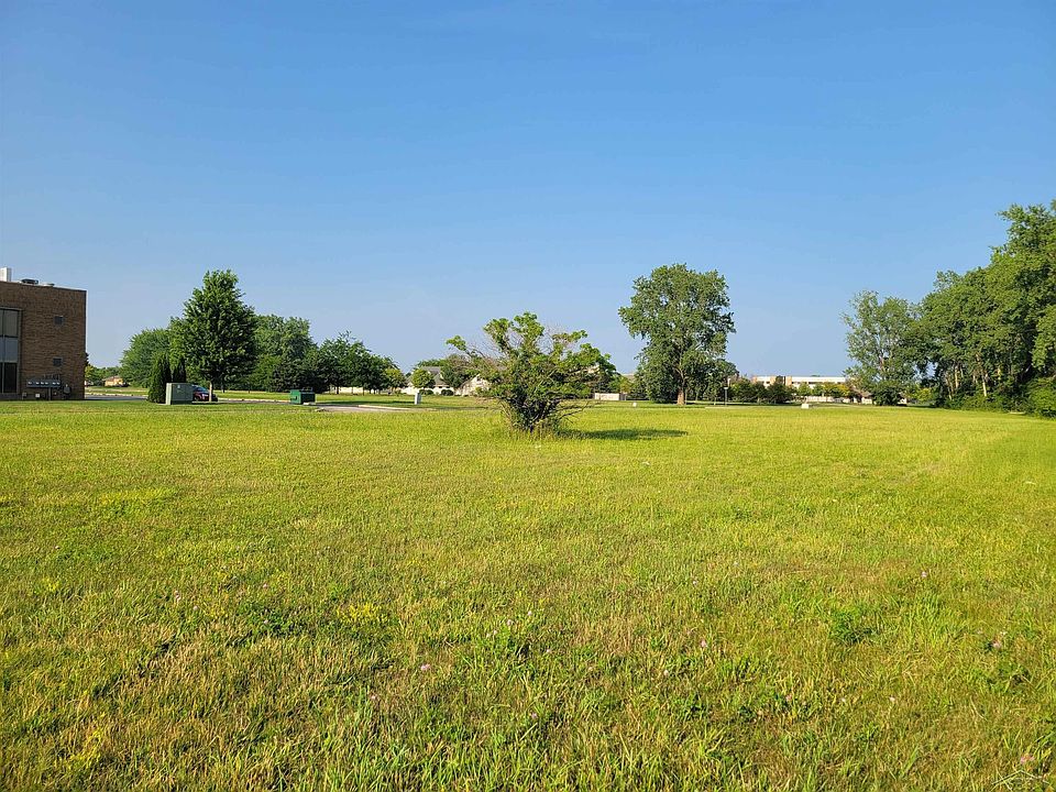 1st image of S McLeod Dr