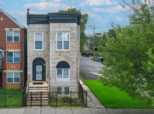 209 S Albany Ave, Chicago, IL 60612