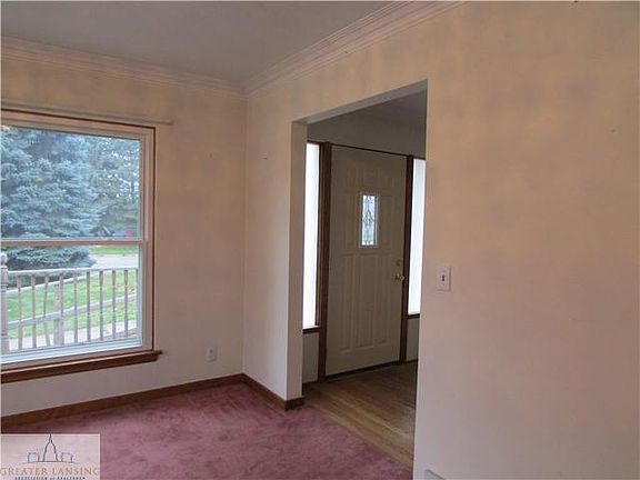 4th image of 3624 W Willow St