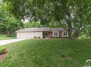 225 Arizona Pl, Lawrence, KS 66049