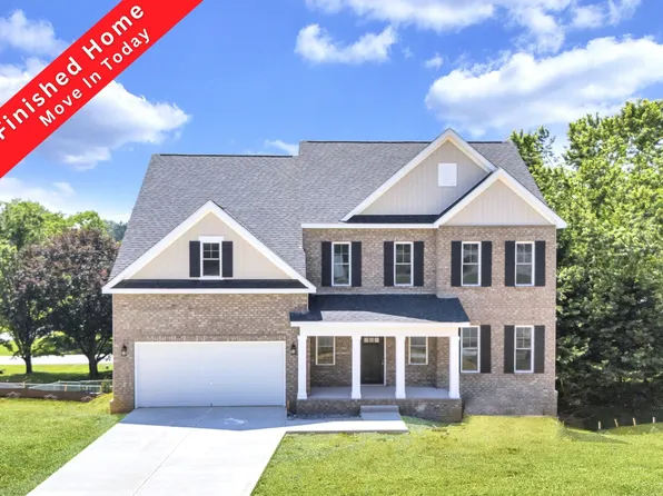 35 Welch Cir, Christiansburg, VA 24073