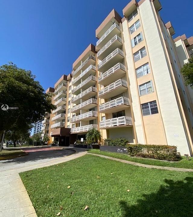 1st image of 15600 NW 7th Ave APT 406