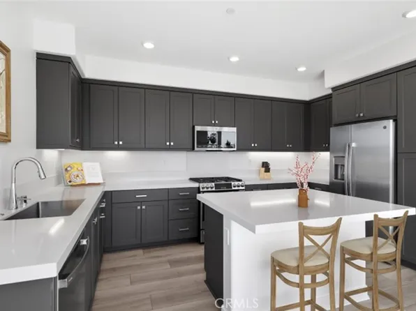 1693 W Lincoln Ave Unit 104, Anaheim, CA 92801