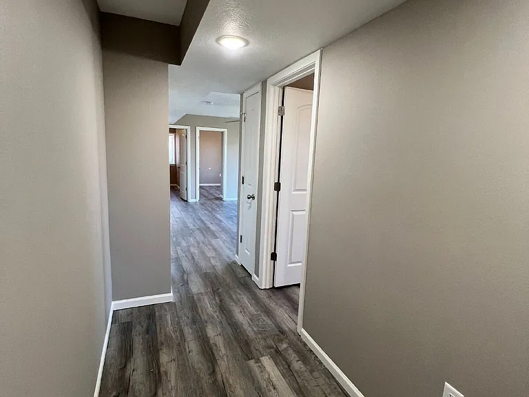 315 Sunrise Cv — Photo 13