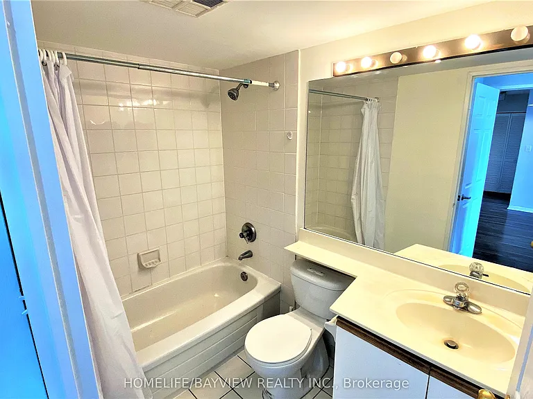 18 Hillcrest Ave #1708 — Photo 12