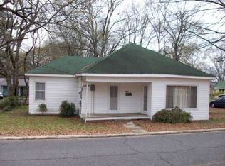 1106 Locust St, Malvern, AR 72104