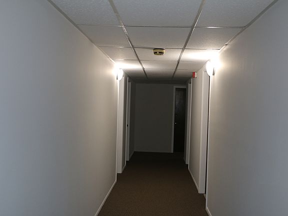 3rd image of 1320B Lore Ln APT 213