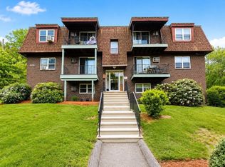 668 Robbins Ave APT 3, Dracut, MA 01826