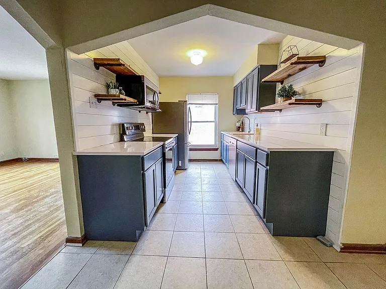 6918 Mackenzie Rd #1N — Photo 25