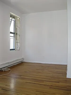 Rented by Tower Brokerage | media 54