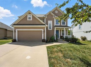 818 N Maple St, Gardner, KS 66030