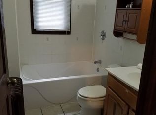 37 E 158th St, Harvey, IL 60426
