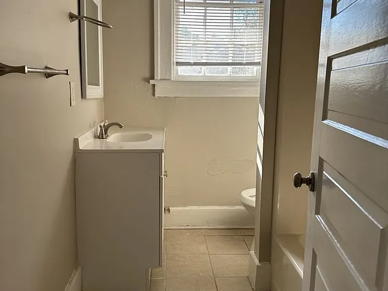 1698 Johns Rd — Photo 9
