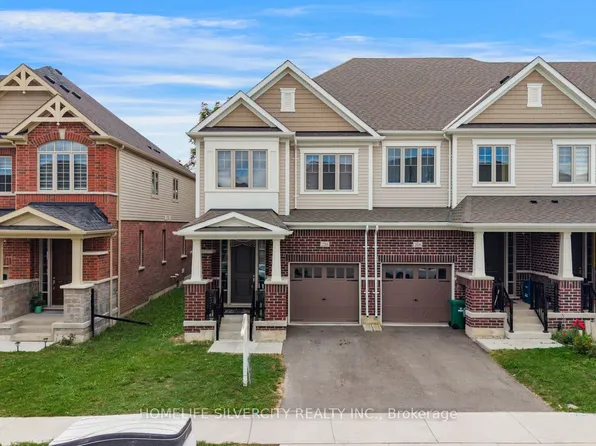 210 Broadacre Dr, Kitchener, ON N2R 0S6
