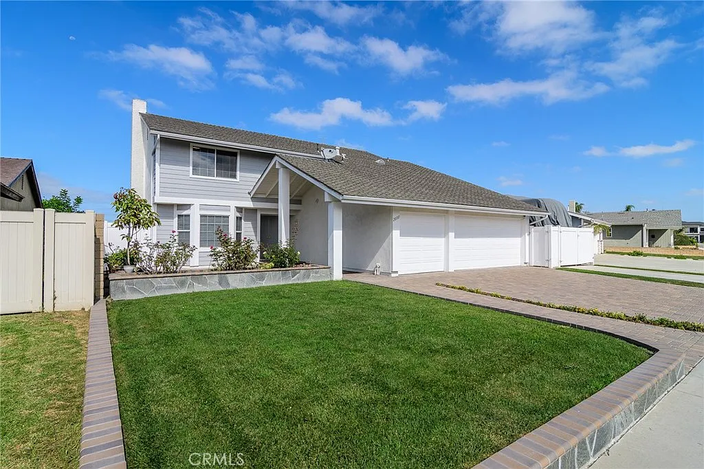 3 bed, 2.5 bath, 2082 sqft, $6,500 — Photo 4