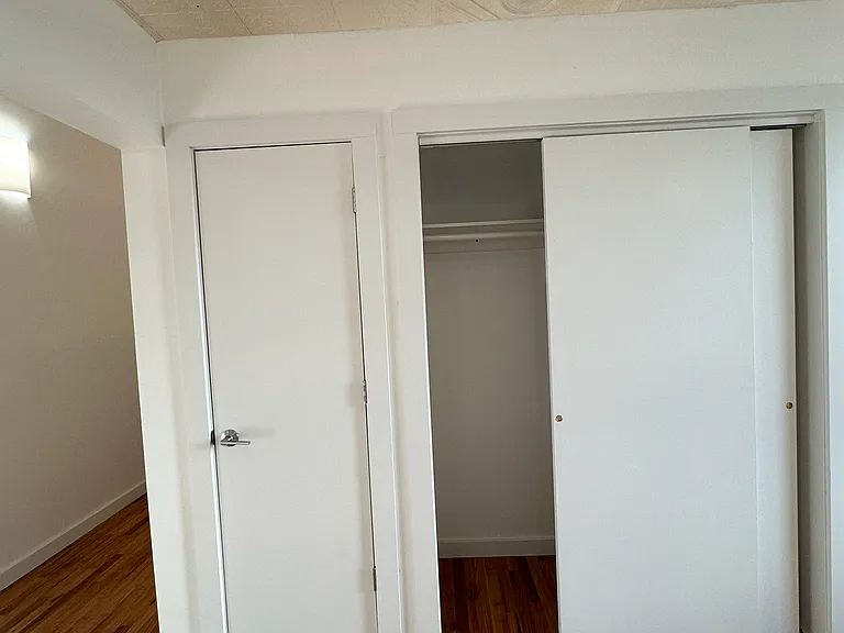 W Washington St — Photo 15