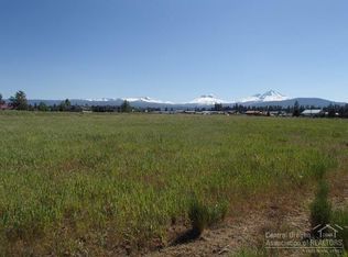 231 E Sun Ranch Dr, Sisters, OR 97759