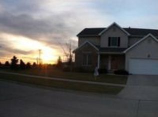1507 Bay View Ln, Bloomington, IL 61704