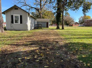 3125 Woodlawn Ave #B, Colonial Heights, VA 23834