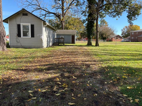 3125 Woodlawn Ave #B