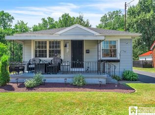 149 Irwinwood Rd, Lancaster, NY 14086