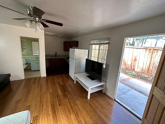 5th image of 4630 Panchoy Dr
