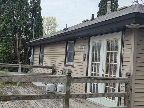 5th image of 6800 Perry Ave N