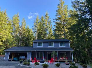 21 E Vuecrest Dr, Union, WA 98592