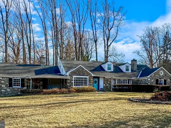 2051 Paper Mill Rd, Huntingdon Valley, PA 19006