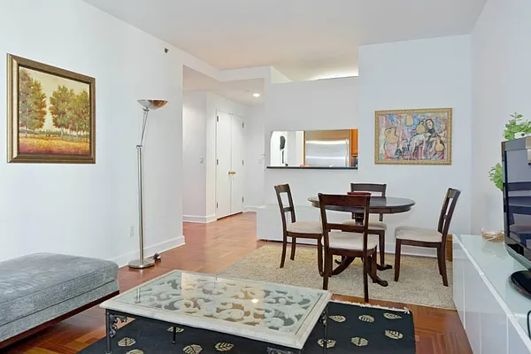 Rented by Keller Williams NYC | media 16