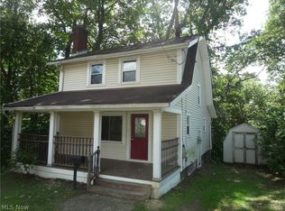 1326 Hillcrest Dr, Cuyahoga Falls, OH 44221