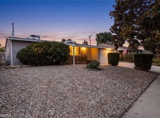 8636 Ranchito Ave, Panorama City, CA 91402