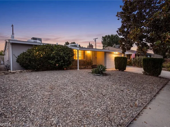 8636 Ranchito Ave, Panorama City, CA 91402