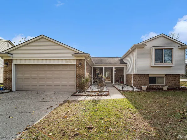 34135 N Gable Dr, Livonia, MI 48152