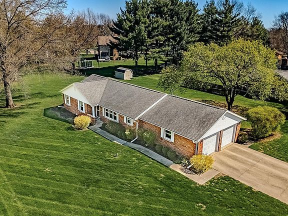 2nd image of 4004 Willowood Dr