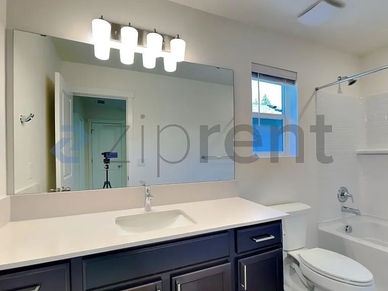 Bathroom-01