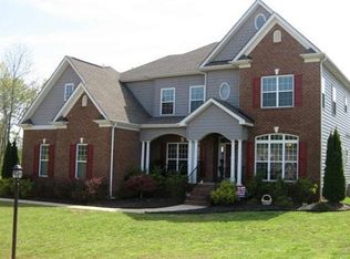 786 Irish Green Dr, Lake Wylie, SC 29710