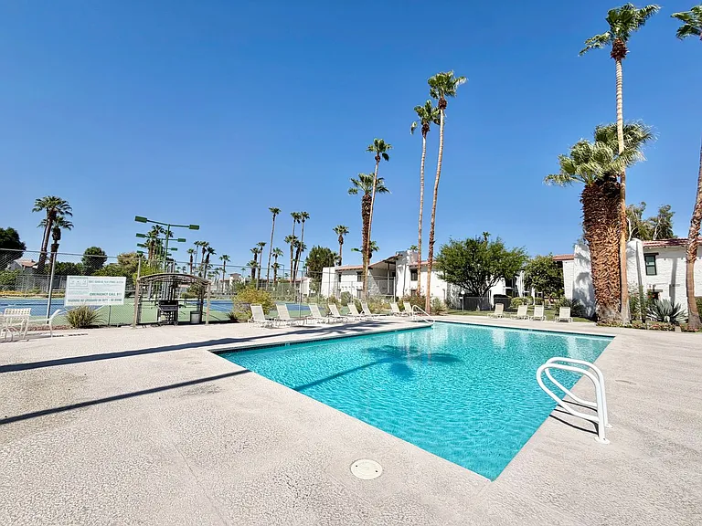 1050 E Ramon Rd #119 — Photo 1