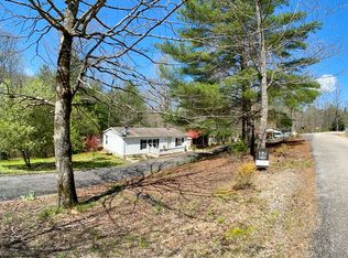 353 Fern Valley Ln, Blairsville, GA 30512