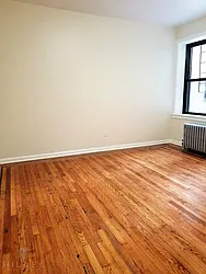 Rented by Hillel Realty Group