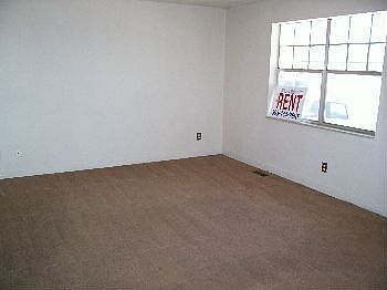 2nd image of 13132 Elmendorf Pl