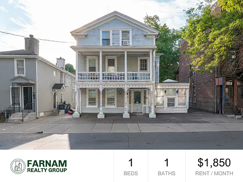 105 Howe St #1F Photo 1