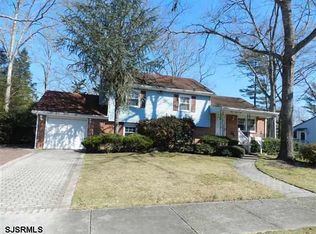 1108 Plaza Pl, Absecon, NJ 08201
