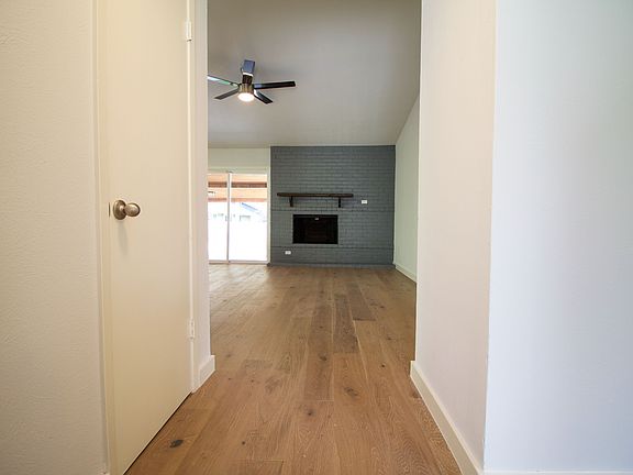 4th image of 5003 Hedgewood Dr