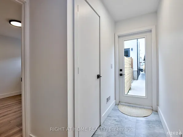 50A Lanark Ave, Toronto, ON M6C 2B4