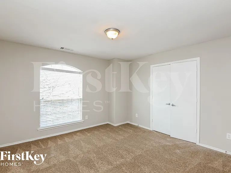 11004 Kinston St — Photo 11