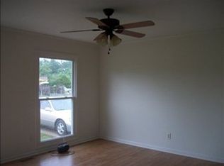 103 McKellar Dr, Greenwood, SC 29646